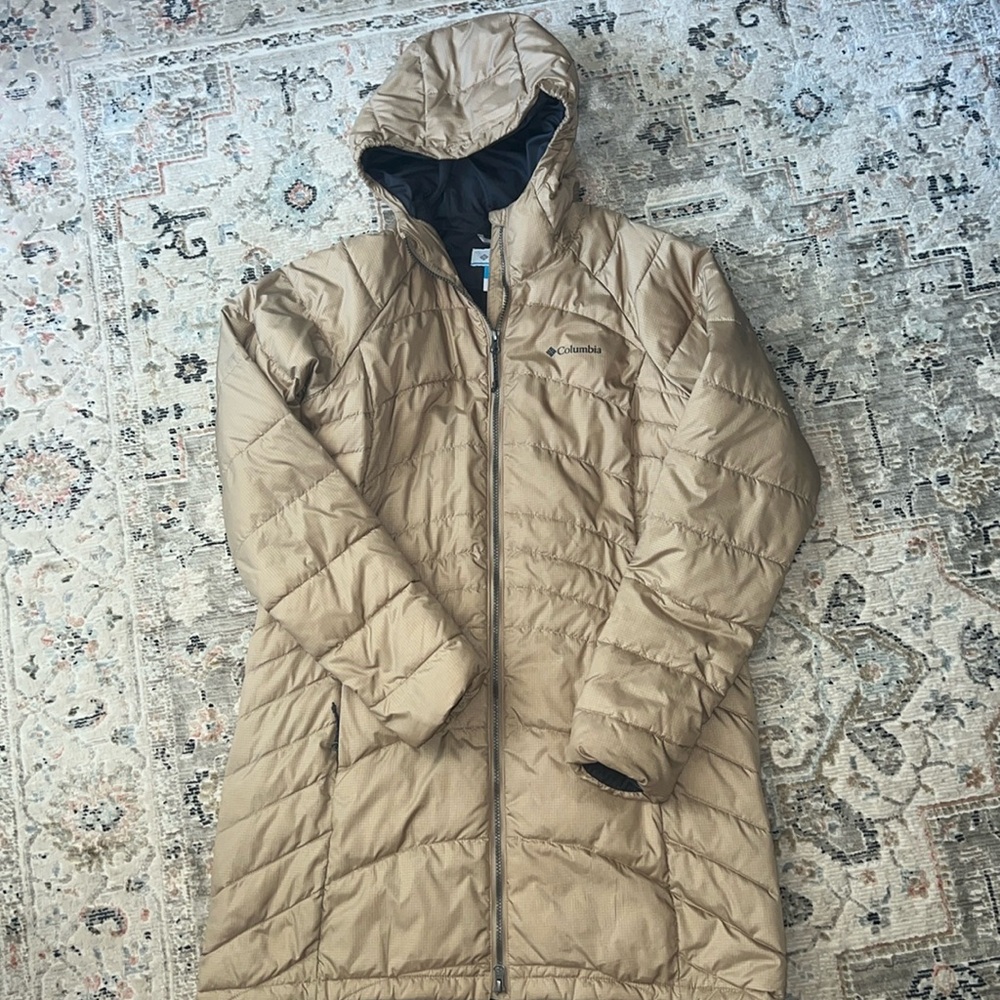 Columbia long puffer coat.